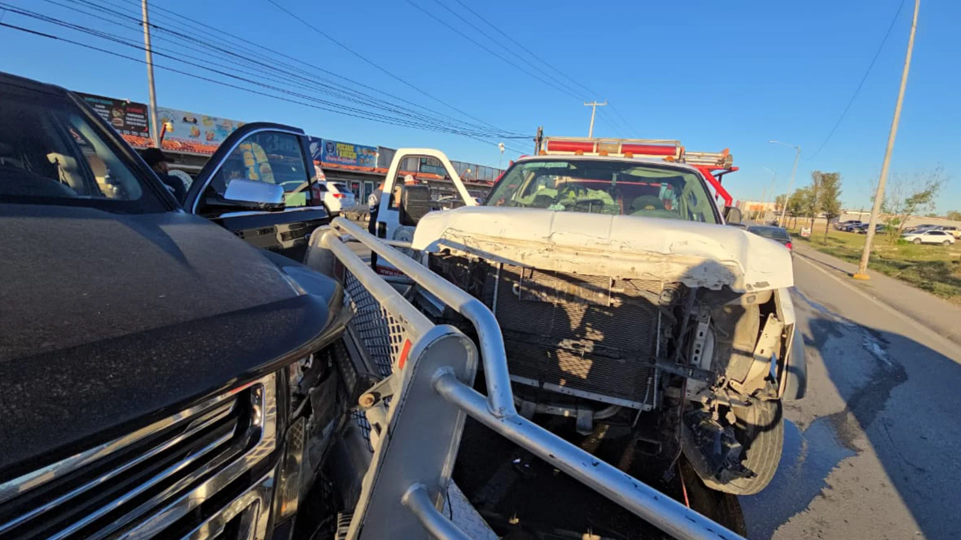 Accidente de unidad de Bomberos será resuelto de manera responsable