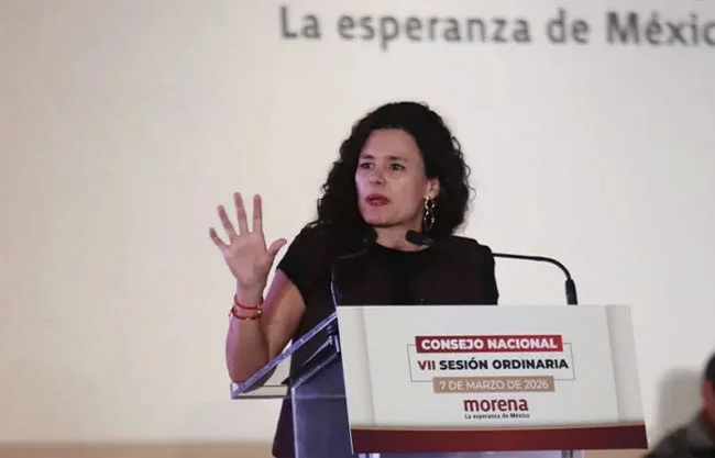 Morena cierra filas con Sheinbaum por nuevo “Plan B”, buscan ahorro de 4 mil mdp