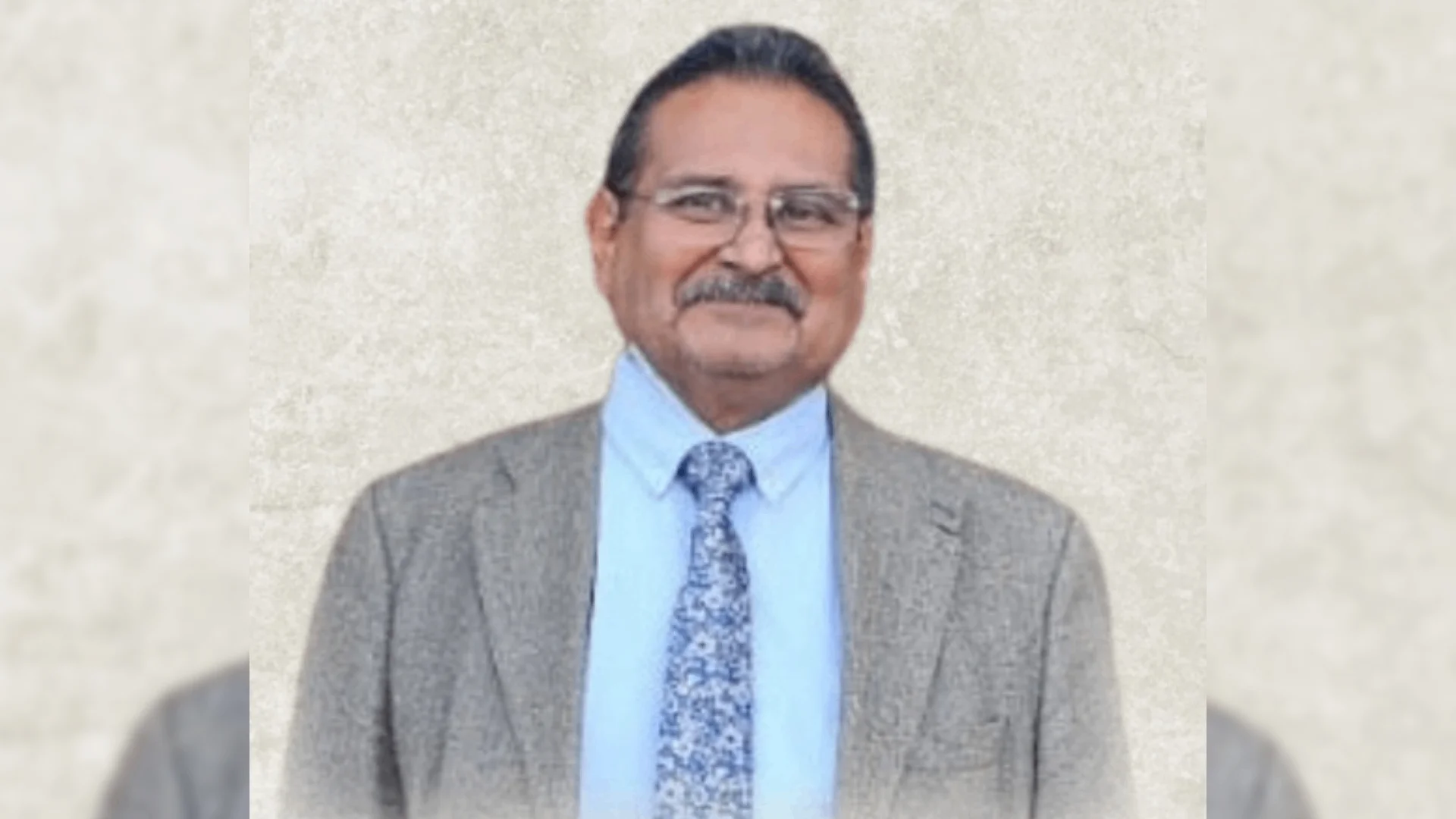 El profesor Francisco Manuel González Sánchez falleció tras una larga trayectoria dedicada a la educación