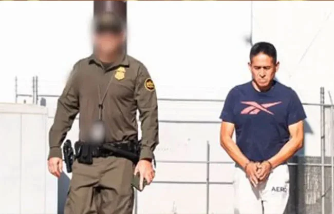 Detienen a mexicano acusado de secuestro en EU tras 20 años prófugo; es entregado a México