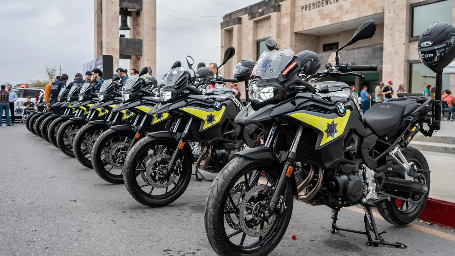 Las unidades se incorporarán a las labores de patrullaje en estos días, señaló el alcalde Jacobo Rodríguez.