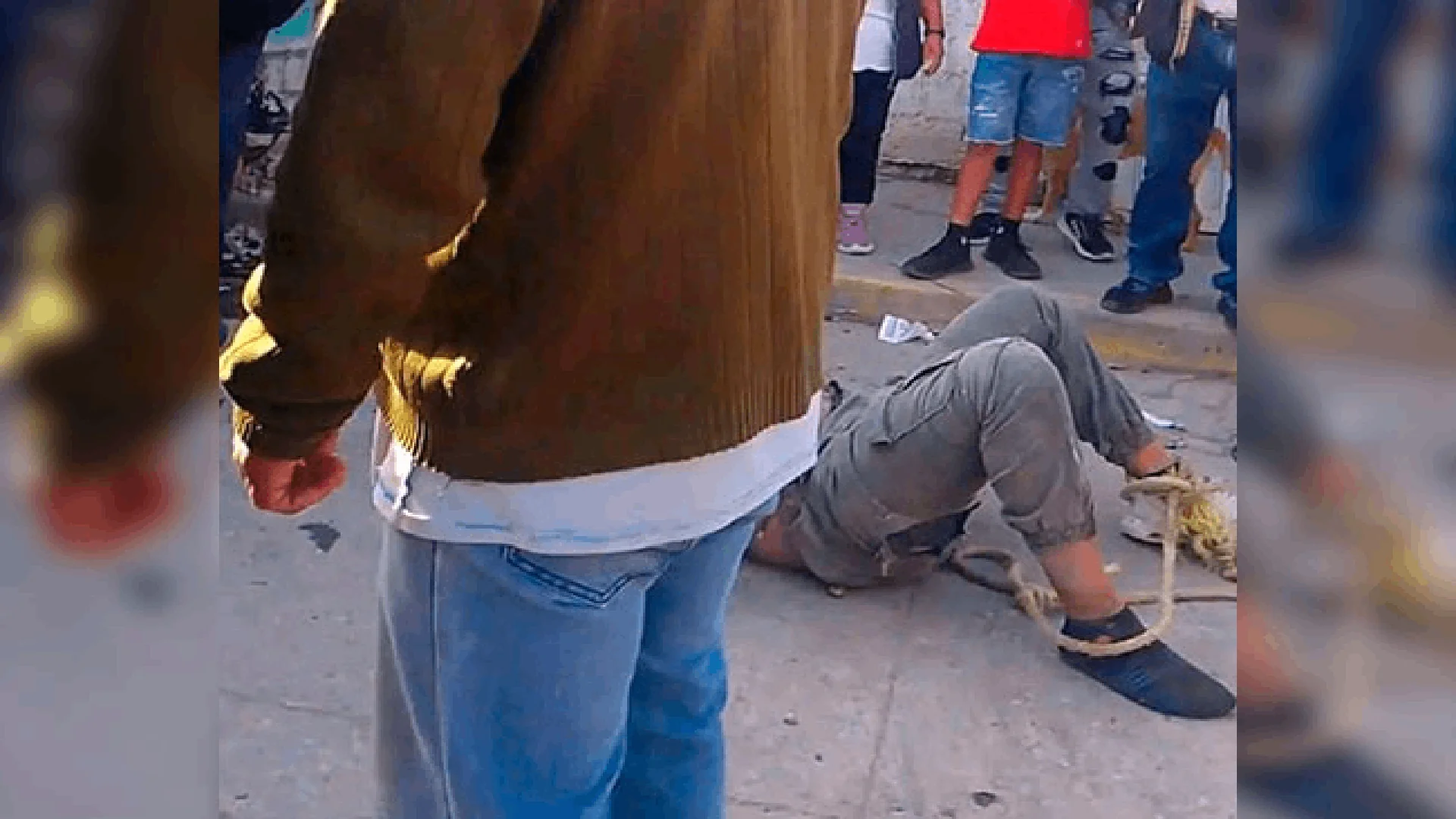 Los colonos advierten que este estallido social es consecuencia del incremento de asaltos y la percepción de inseguridad en la comunidad.