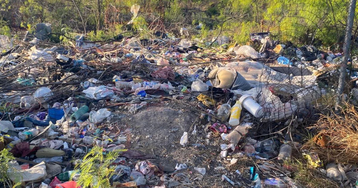 Vecinos denuncian acumulación de desechos en la colonia El Edén
