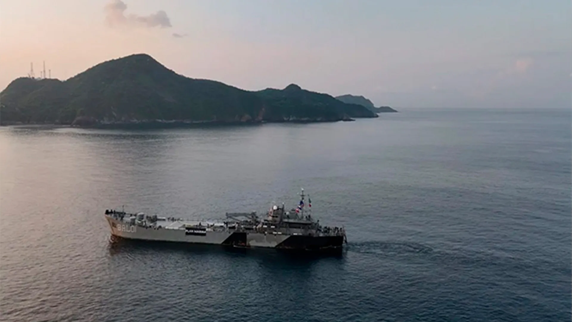 El buque, que zarpará desde el puerto de Progreso, transportará toneladas de alimentos, medicamentos, insumos básicos y paneles solares.