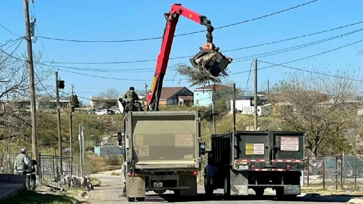 Los trabajadores de la recolección no estarán levantando materiales de construcción, llantas, baterías o material de acero