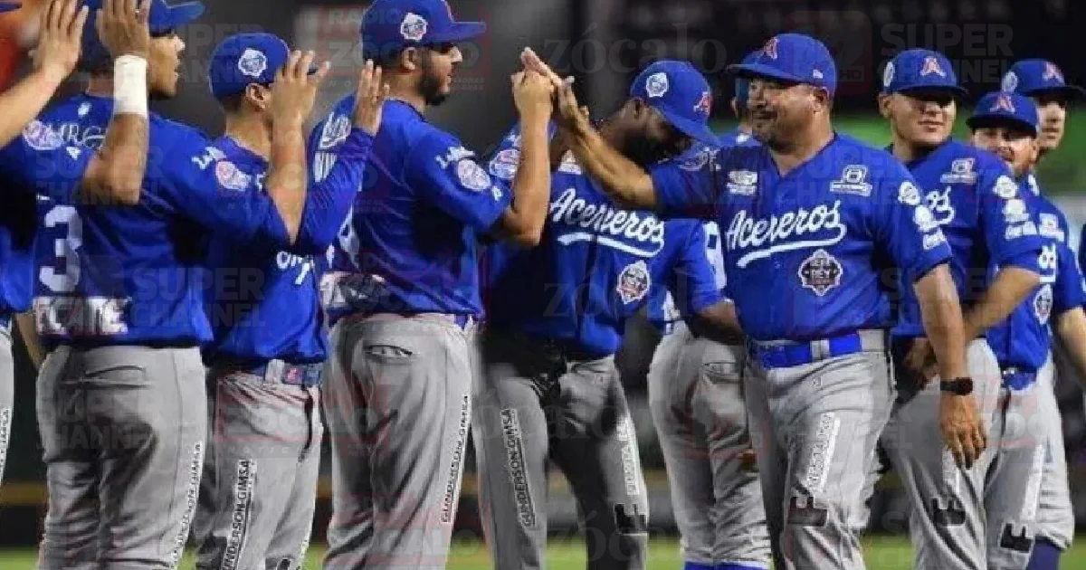 Invitan a niños deportistas o admiradores de los jugadores de béisbol a que acudan a preguntarles lo que quieran saber.