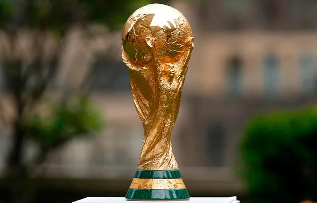 ¡Matar o morir por los últimos boletos! Desde el estadio Akron y el BBVA