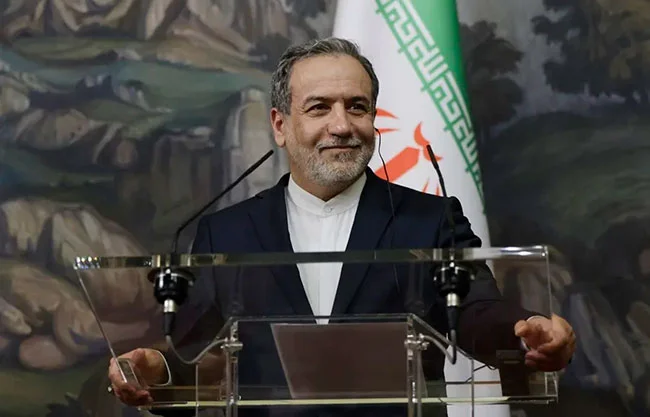 Citan en concreto el ataque dirigido contra la escuela de Minab, que calificó como crimen de guerra y de lesa humanidad