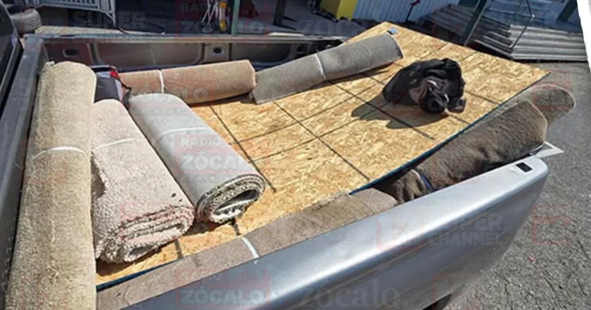 Detienen a migrantes ocultos entre alfombras y madera