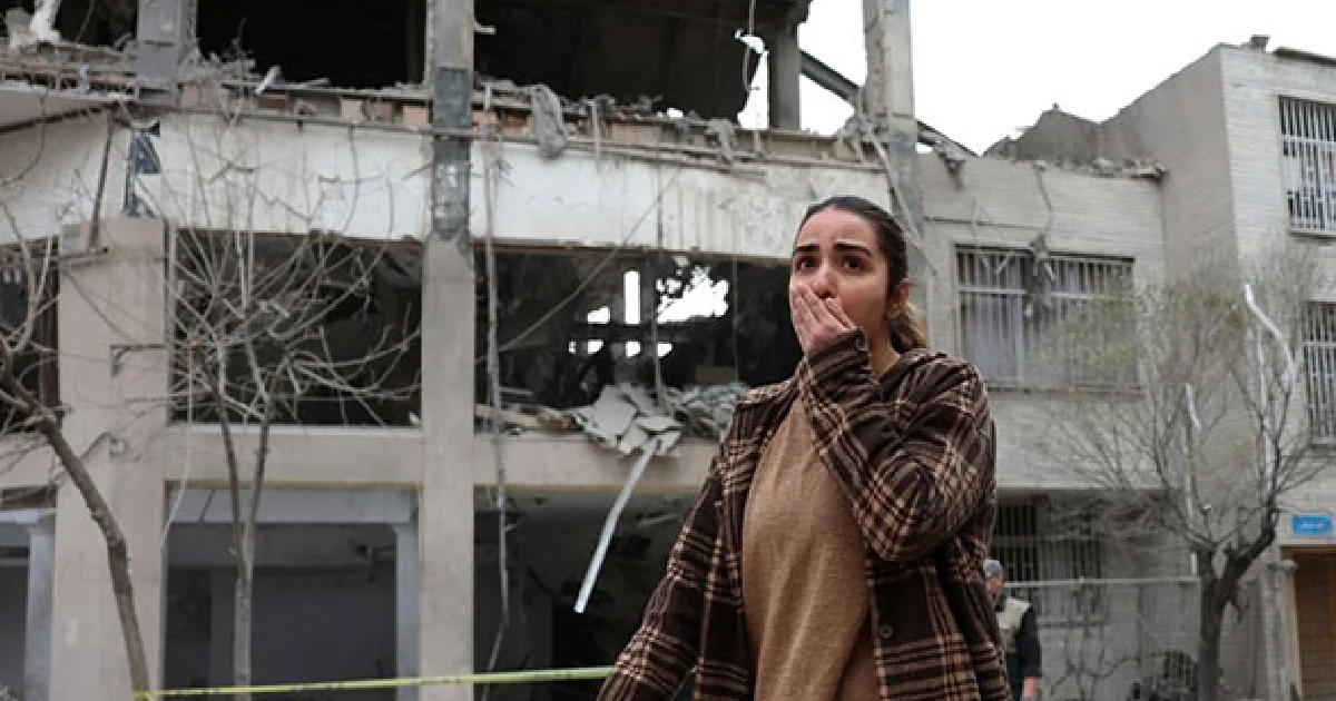 El Pentágono prepara una incursión terrestre que duraría semanas en Irán, según el Post