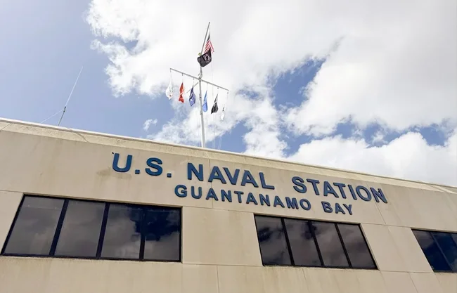 La brecha territorial, ideológica y económica entre los dos países, enemistados por casi 70 años, se vuelve palpable cuando se visita el enclave