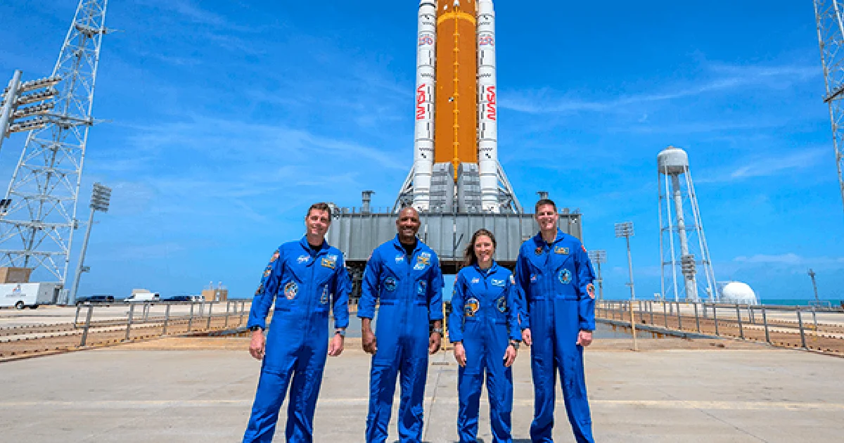 Sigue el histórico regreso de la humanidad a la Luna