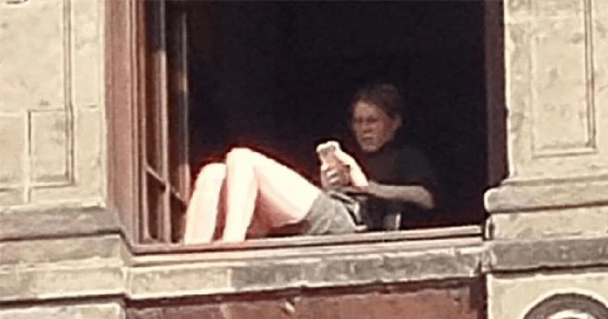 Infodemia pide disculpas por decir que video de mujer en Palacio Nacional era IA