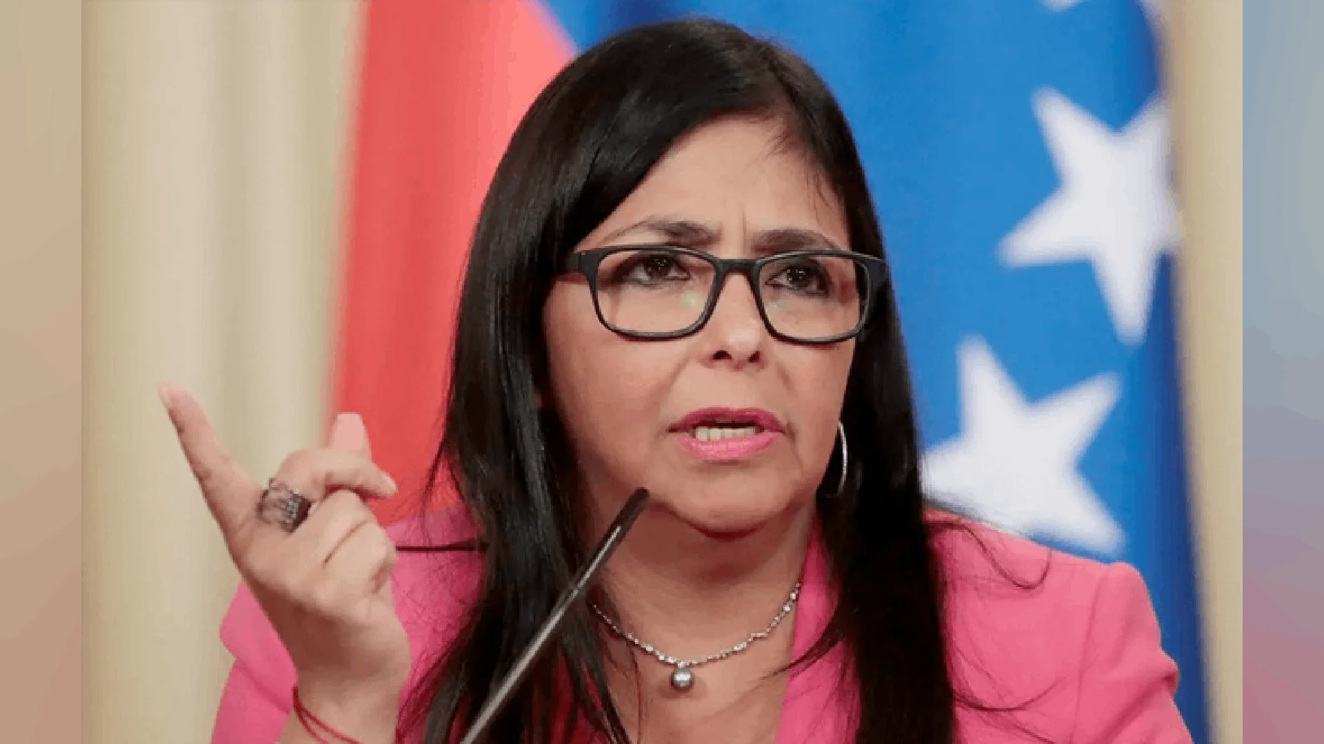 EU levanta sanciones contra Delcy Rodríguez