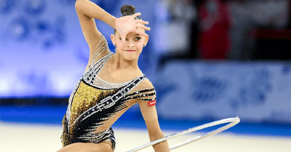 Ucrania ataca a una gimnasta rusa de 15 años por no mirar su bandera por error