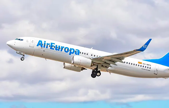 Europa importa más del 40% del combustible para aviones para cubrir su demanda, la mayor parte procedente del Golfo.