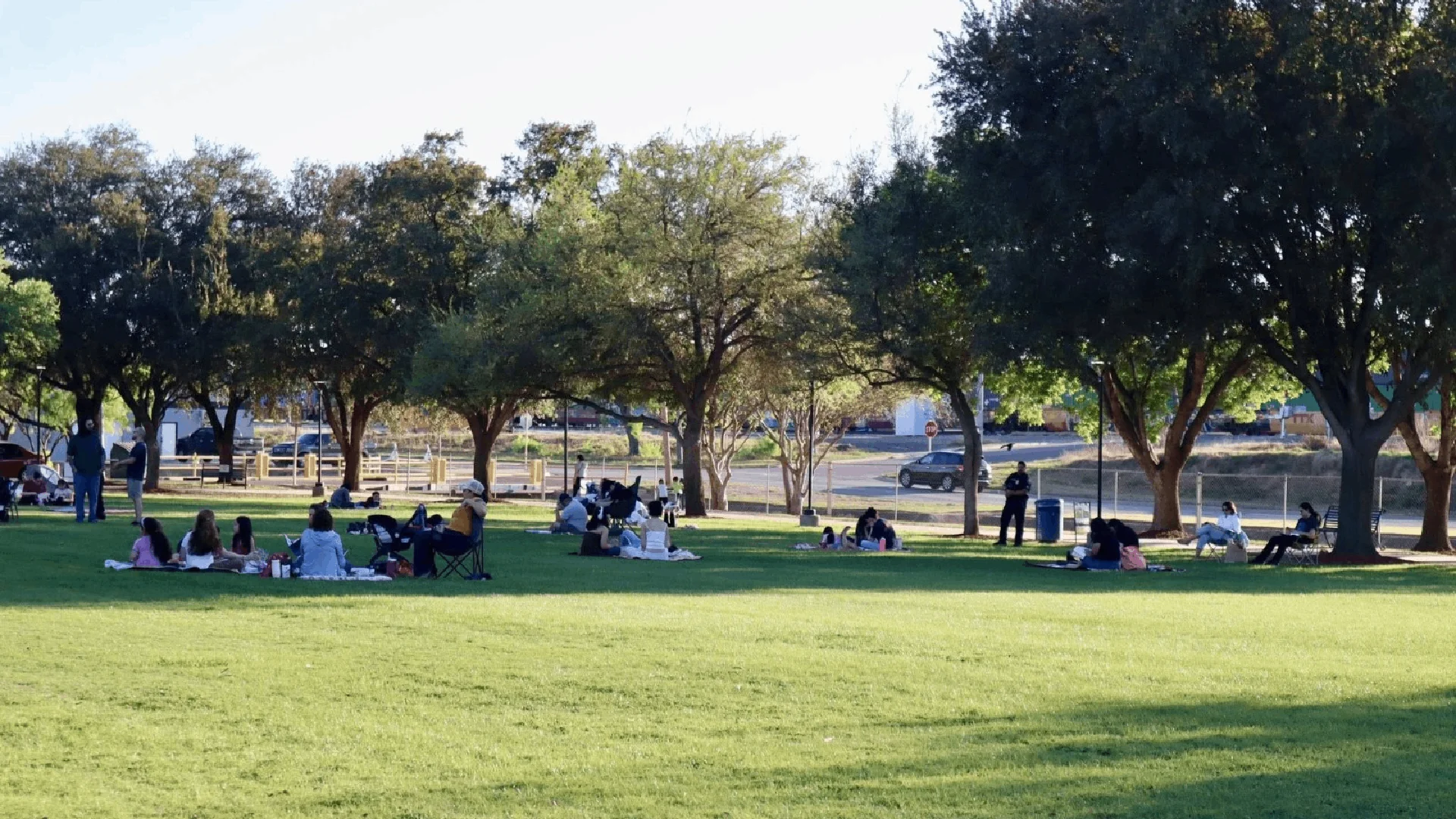 Exhortan a respetar reglas en parques durante Pascua