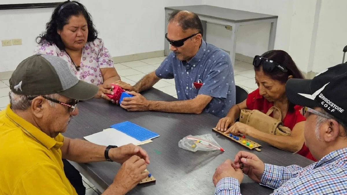 Invitan a adultos mayores a aprovechar cursos del DIF Piedras Negras