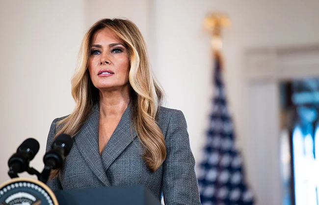 La primera dama estadounidense expresó su respaldo a las víctimas y solicitó la realización de una audiencia en el Congreso