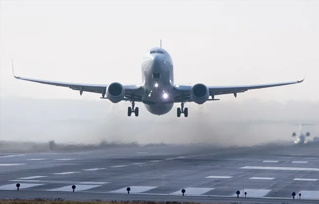 Prevé American Airlines ofrecer vuelos entre EU y Venezuela a partir del 30 de abril