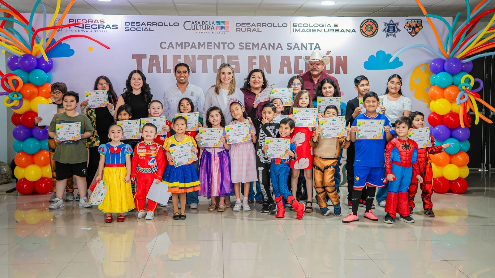 Niños y niñas desarrollaron distintas actividades durante el campamento.