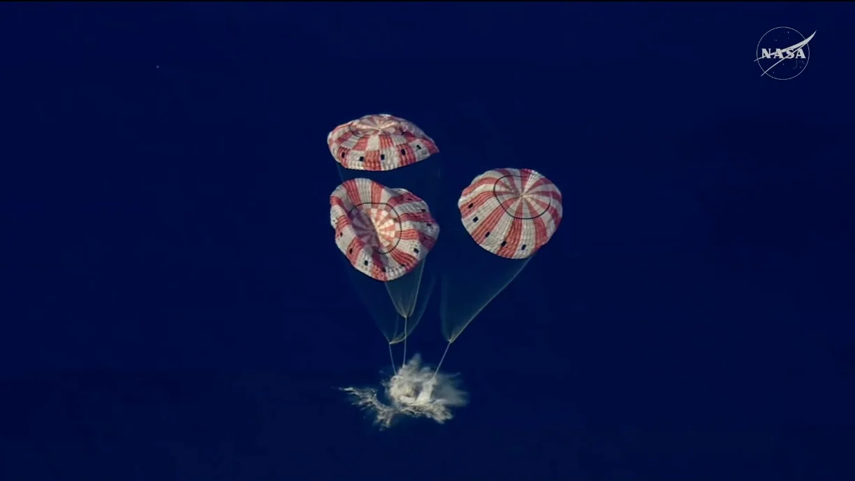 La misión se concibió desde los inicios para ser el primer viaje tripulado alrededor de la Luna en más de 50 años.