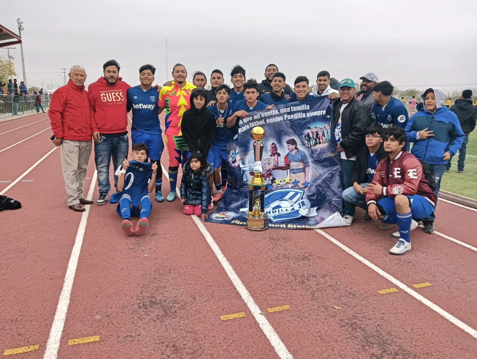 Categoría Mayor A (especial).jpg