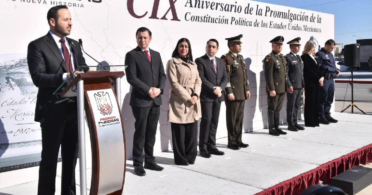 Conmemoran el día de la Constitución Mexicana en Piedras Negras