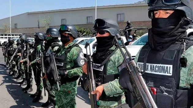 Aprietan fuerte â€˜abrazosâ€™ de crimen; reconoce Sedena crisis por violencia