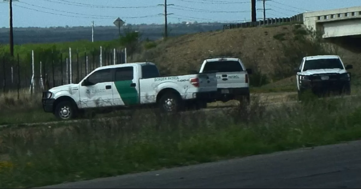 Hallan cuerpo de ilegal en un rancho del 481 en Eagle Pass