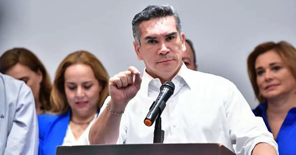 Exigen ex presidentes del PRI renuncia de Alito Moreno