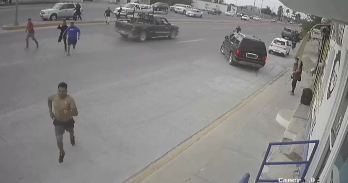 El accidente tuvo lugar en Eje Central cruce con calle JazmÃ­n en el mencionado sector