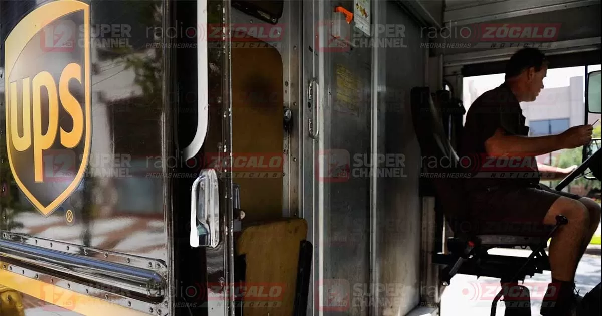 Roban paquete con celulares en domicilio de Loma Bonita