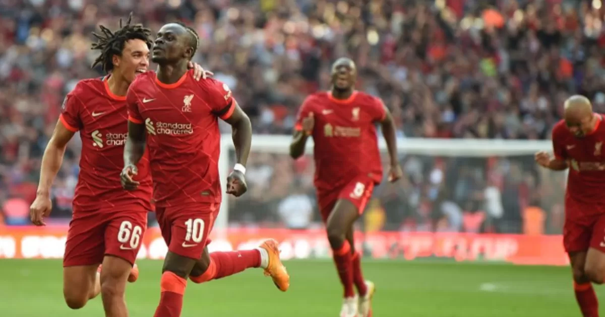 Bayern Múnich y Liverpool tendrían acuerdo por Sadio Mané