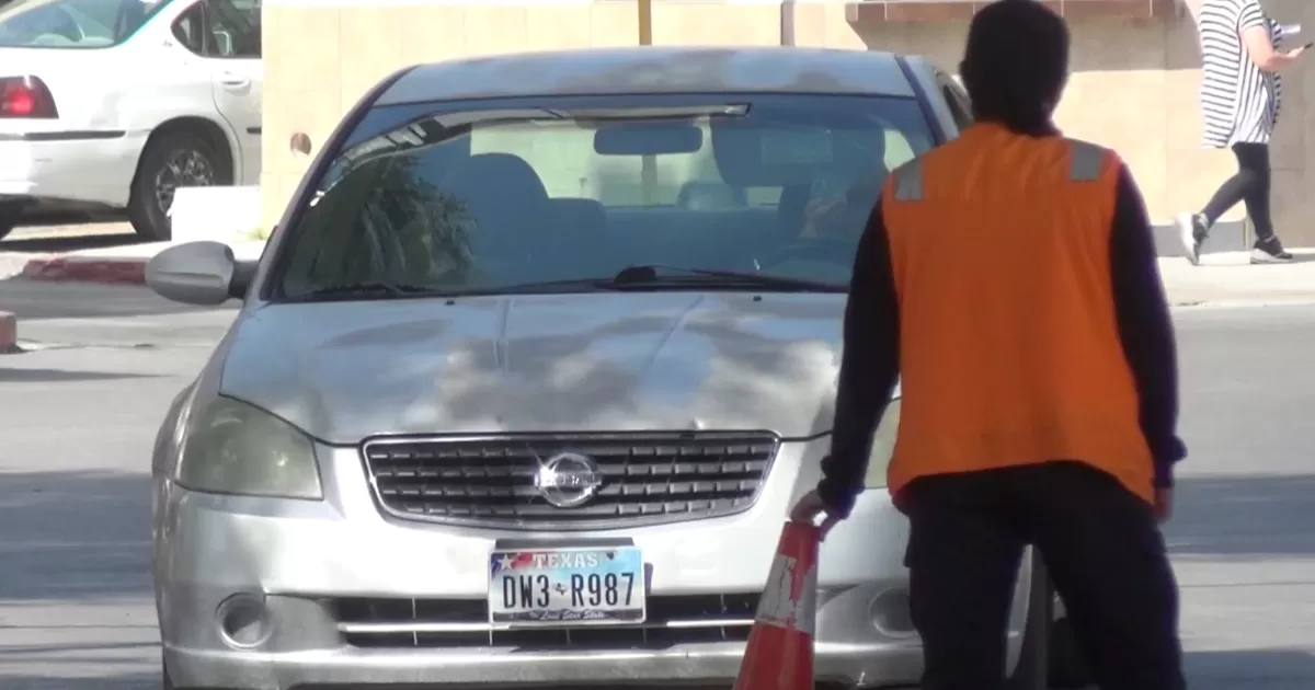 Usurarios del Puente Uno deben seguir cooperando y mostrar su visa