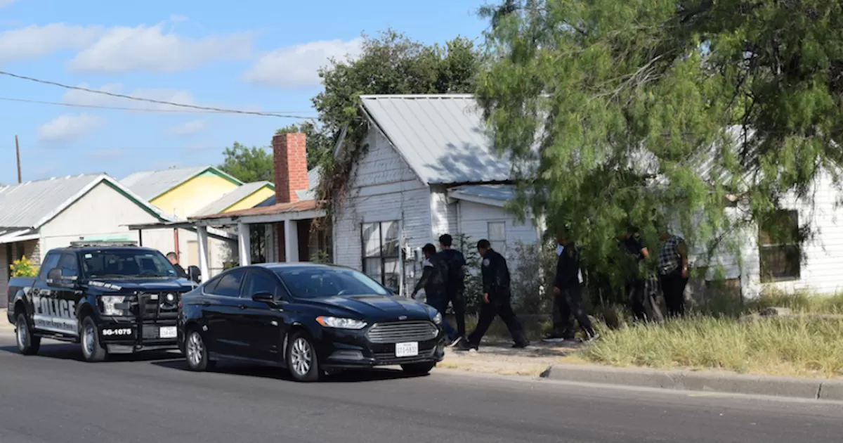 Capturan a 5 ilegales cerca del distrito escolar en Eagle Pass