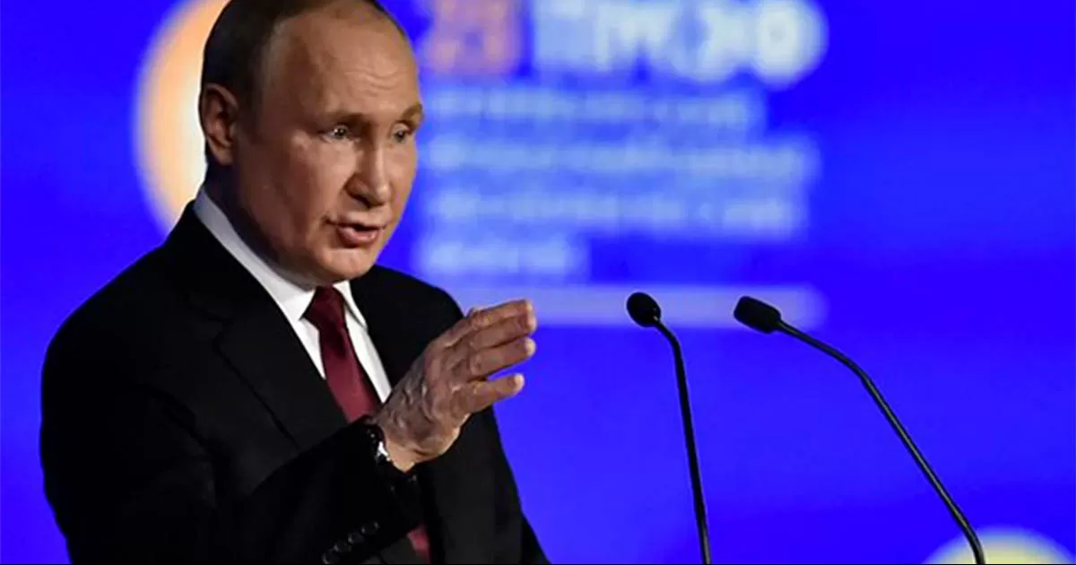 Vladimir Putin, va a efectuar el martes su primer viaje al exterior desde el inicio de la ofensiva lanzada a final de febrero contra Ucrania.