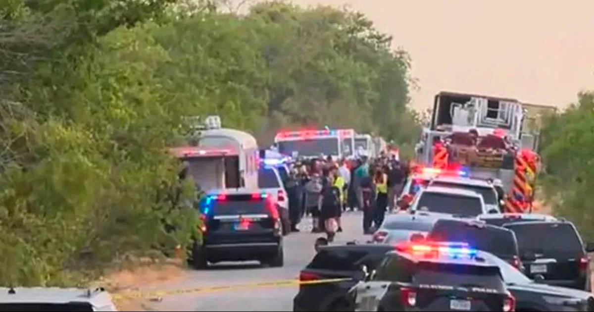 Casa Blanca califica como â€˜absolutamente horribleâ€™ muerte de 50 migrantes dentro de trÃ¡iler en Texas