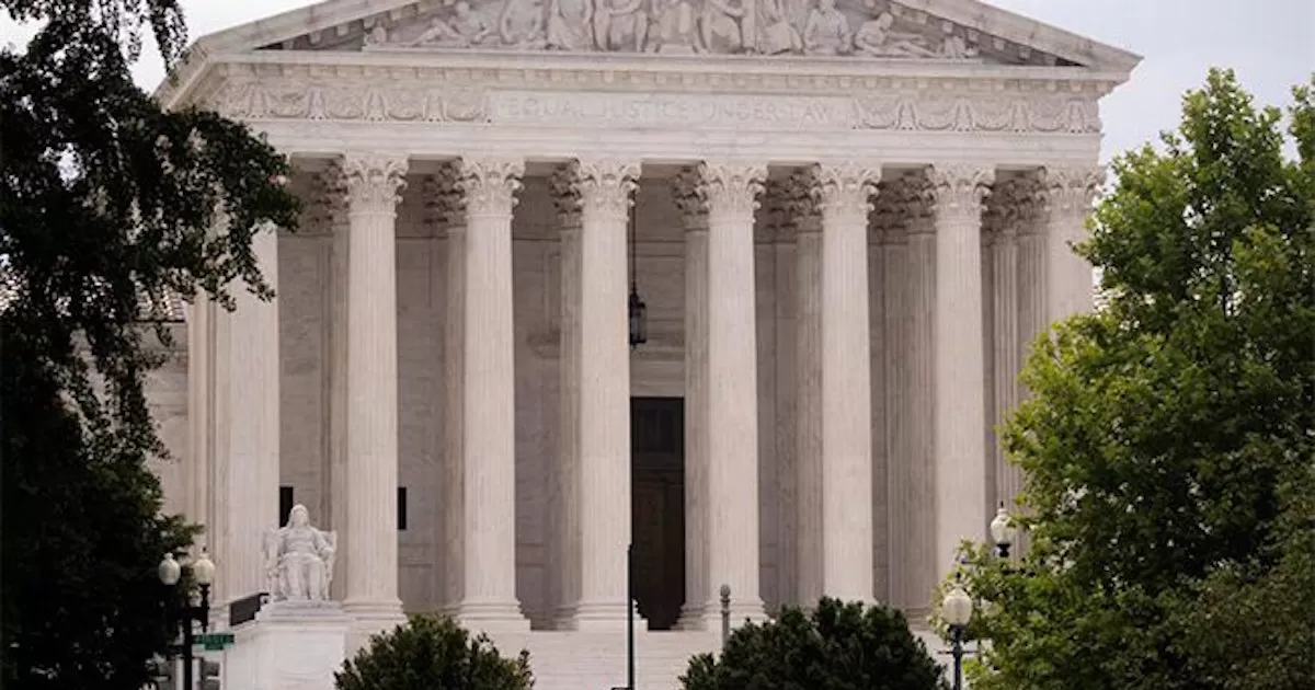 En su primer dÃ­a en la Casa Blanca, Biden intentÃ³ acabar con este programa