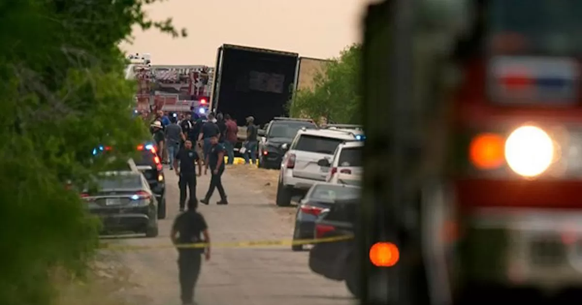 CNDH pide atender a víctimas y familias de migrantes muertos en tráiler en Texas