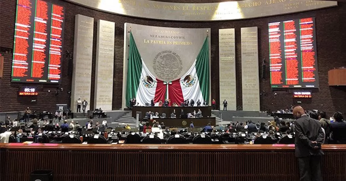 Se dan diputados otros $319 millones