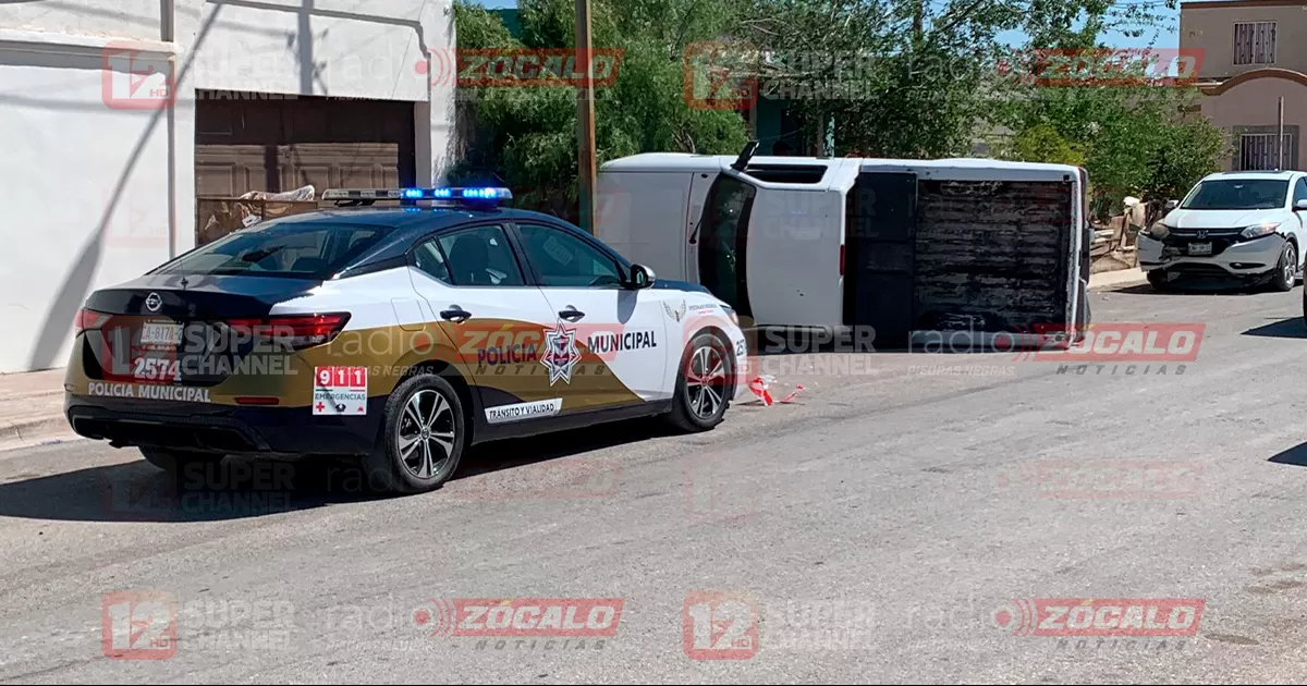 La camioneta responsable saliÃ³ de mÃ¡s a la hora de hacer alto en el cruce de las calles Sonora y California de la Colonia Nueva RepÃºblica.
