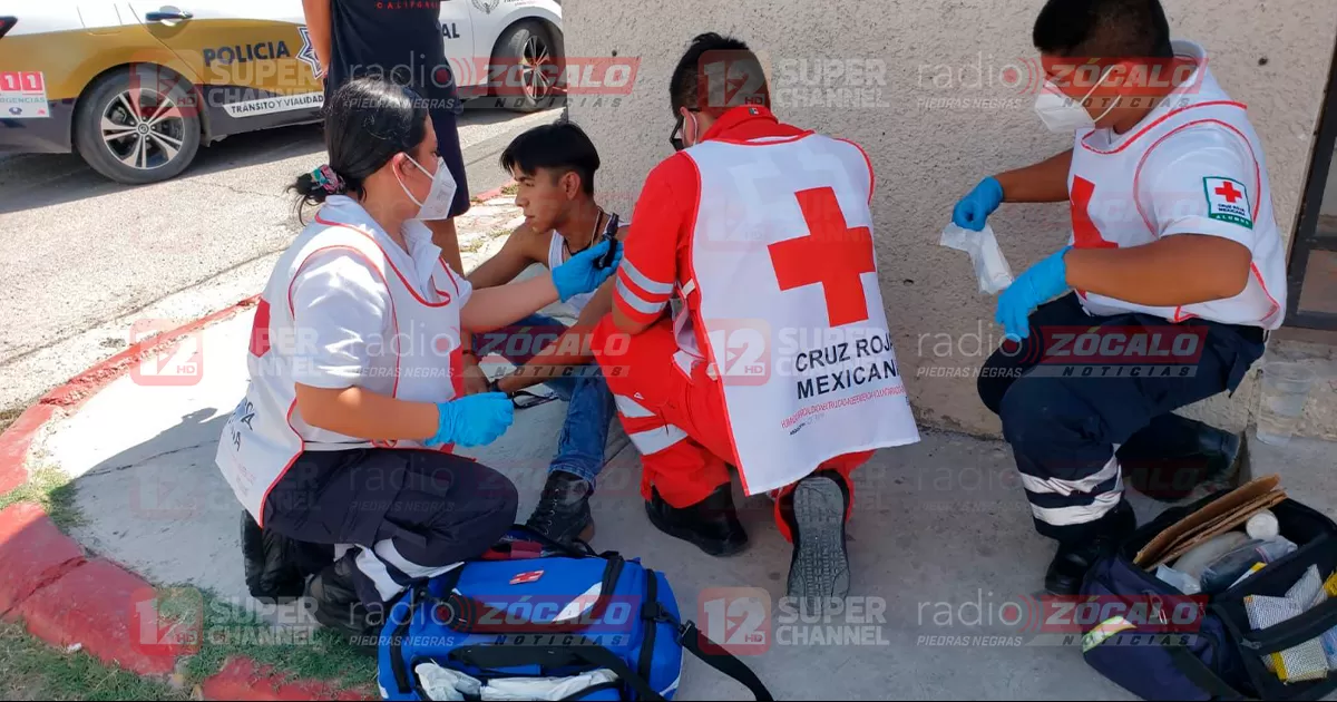 Joven de 17 años sufre caída de su bicicleta en la colonia Las Fuentes
