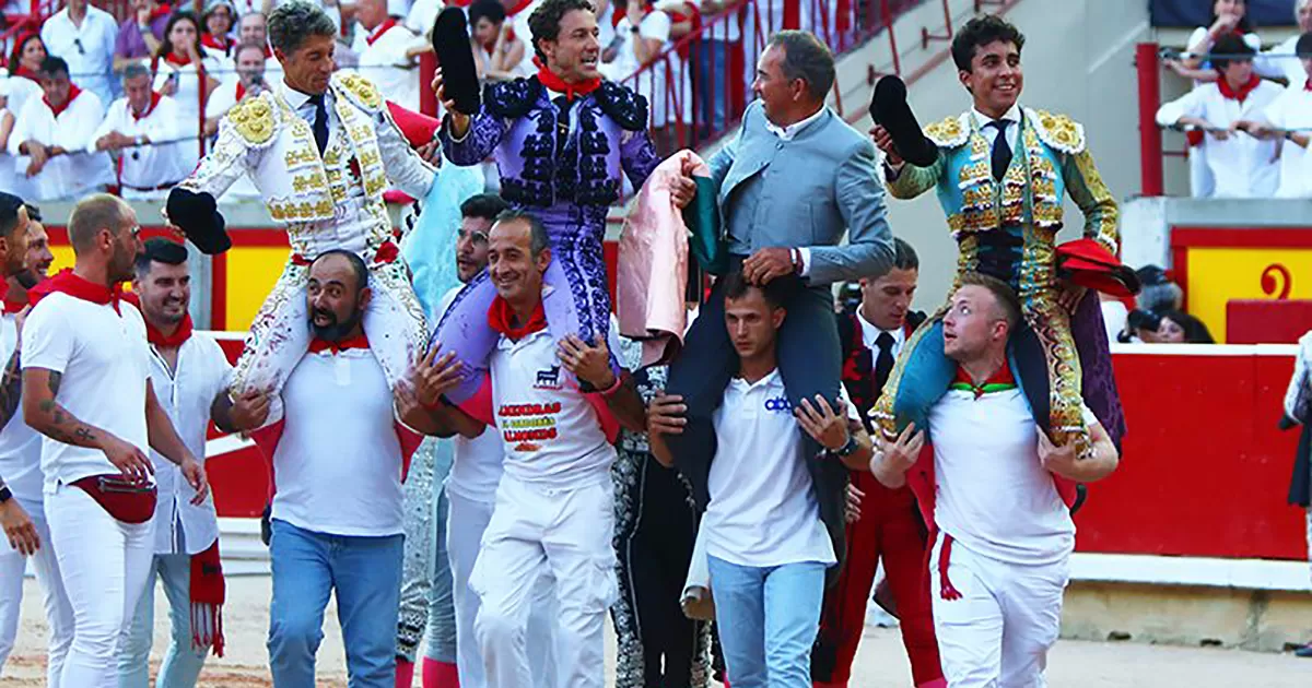 Puerta Grande para Leo Valadez, Rafael Rubio â€œRafaelilloâ€ y Manuel Escribano