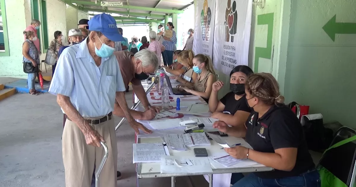 En Piedras Negras se tienen 2 mil beneficiarios a quienes se les atiende a diario de 250 personas para poder atenderlos bien