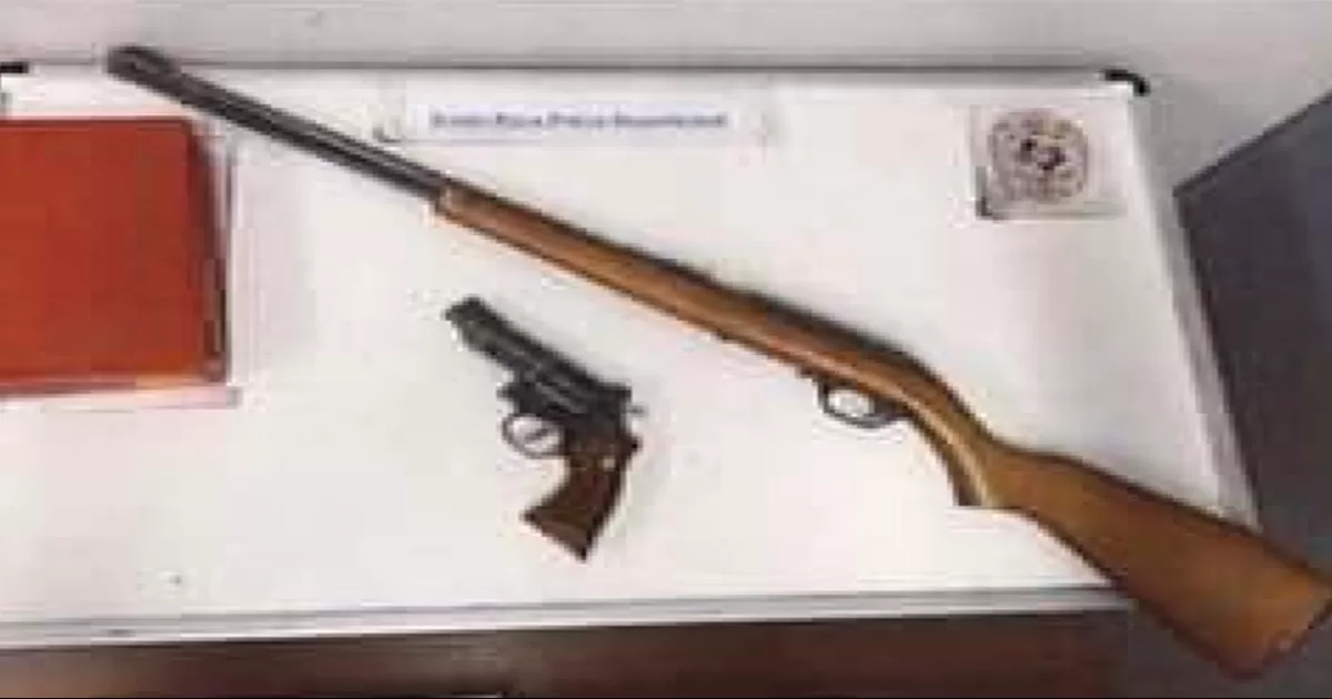 Solo se ha recogido un rifle y una pistola