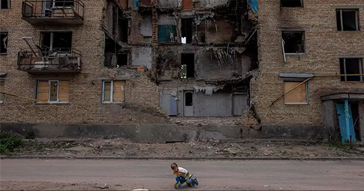 Guerra en Ucrania ha matado ya a al menos 349 niños