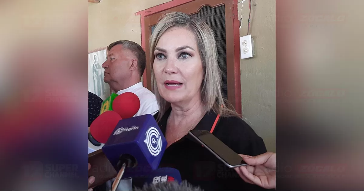 Lamenta alcaldesa muerte de ciudadano a manos de policías; buscarán comprar más cámaras de solapa