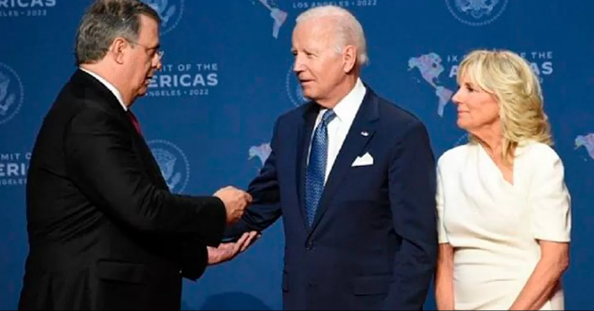 Ebrard desea pronta recuperación a Biden tras dar positivo a covid-19