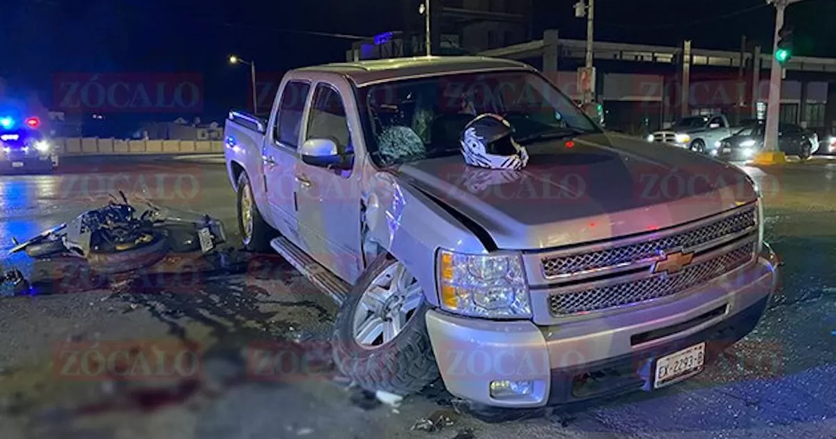 El hombre de 29 aÃ±os cayÃ³ inconsciente al pavimento al estrellar su cabeza contra el parabrisas